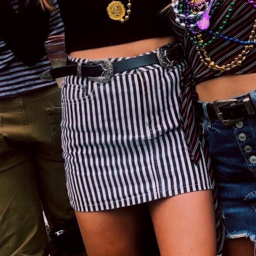 Wild Honey black and white striped skirt